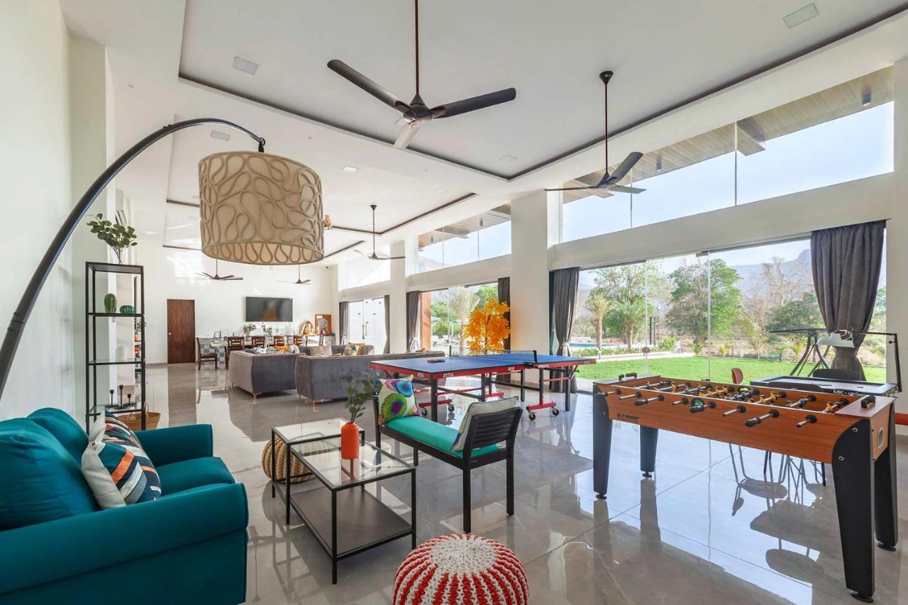 Natures Odyssey By Stayvista - Amidst Lush Greenery With Outdoor Pool And Indoor Activities Chinchavli Exterior foto